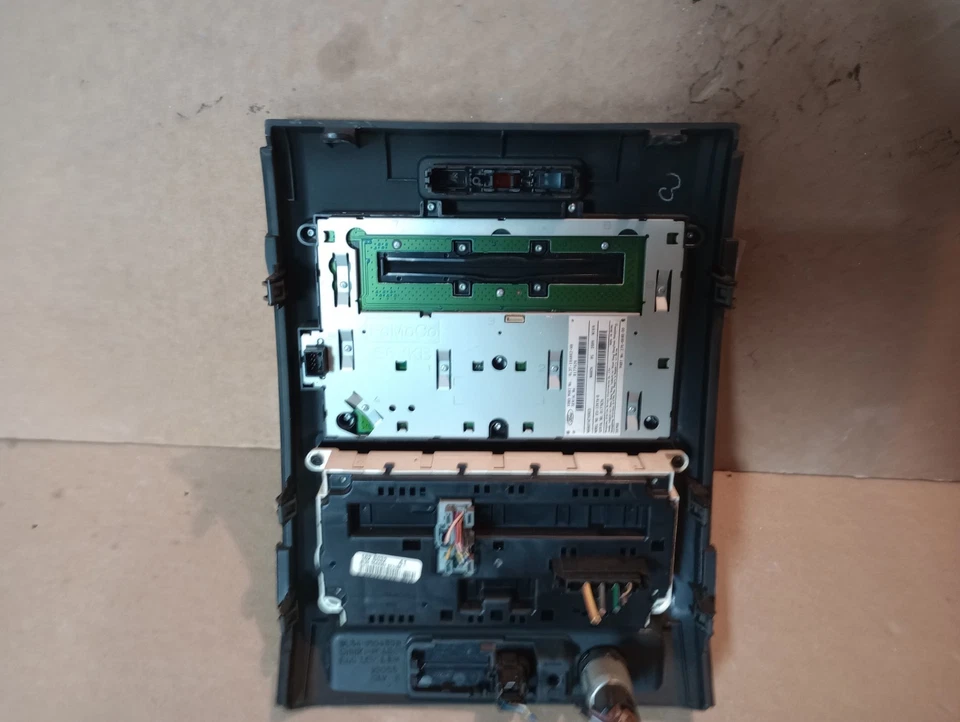 Ford F150 F-150 2009-2012 tablero central radio bisel control de temperatura climático Foto 2 de 4