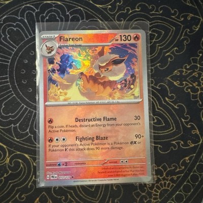 Flareon (Master Ball Pattern) 0013/131 Sv: Prismatic Evolutions Holo