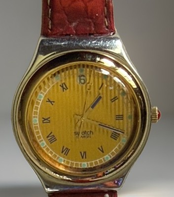 SWATCH Vintage 90 Swiss Date Gold Pinstripe Dial Reflective Numerals Red Leather