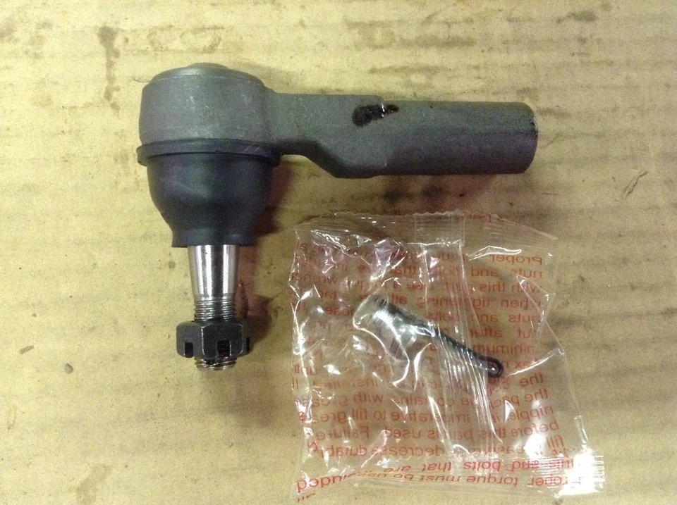 NUEVO NAPA ES3452 Extremo de varilla de dirección - Se adapta a 97-11 Buick Cadillac 97-05 Pontiac Foto 3 de 4