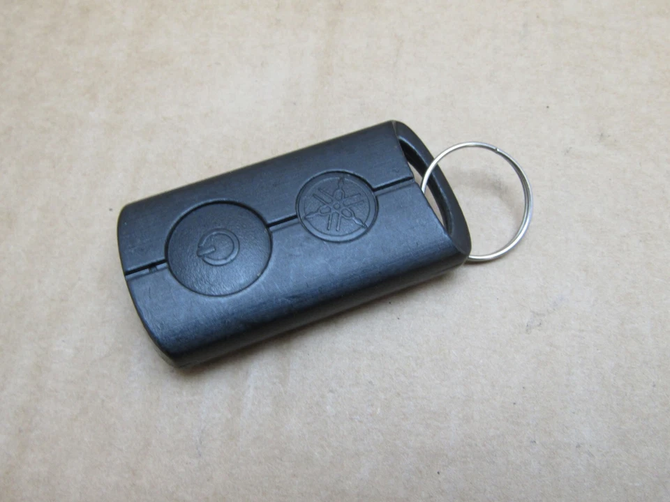 Yamaha N-MAX 125 ABS 2023 7.631 millas interruptor de encendido ECU y llavero (14670) Foto 3 de 4