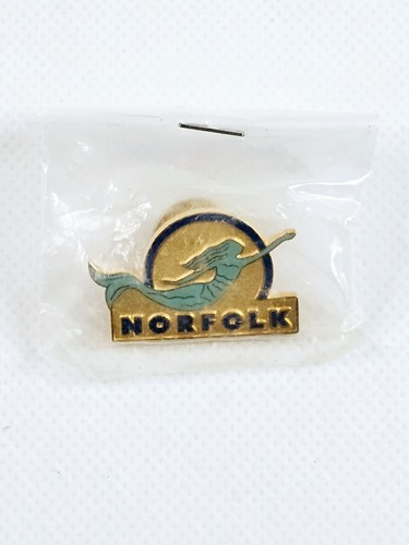Norfolk Virginia Mermaid Gold Tone Lapel Pin New - Picture 2 of 5