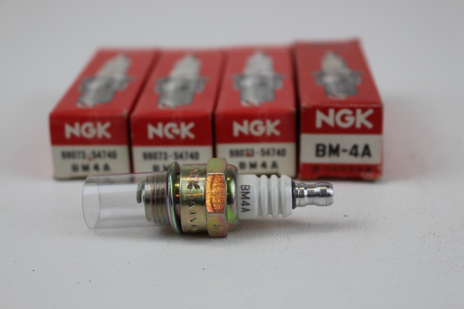 4pk NGK HONDA BM4A Stock# 98073-54740  Spark Plugs NOS Made in Japan