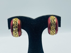 Authentic Nina Ricci Vintage Gold Plated Red Enamel Clip On Earrings