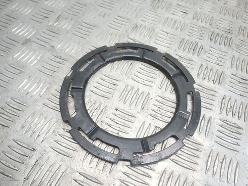 Opel Insignia A 2009 Befestigungsmutter Kraftstoffpumpe im Tank Benzin UST91421