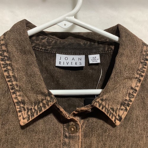 Joan Rivers Vintage Washed Denim Shirt Pockets Ginger Wash Womens Petite XL NEW - Picture 7 of 12
