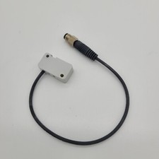 Balluff BES01NA BES 517-398-NO-C-S49 10-30VDC 200mA Inductive Sensor