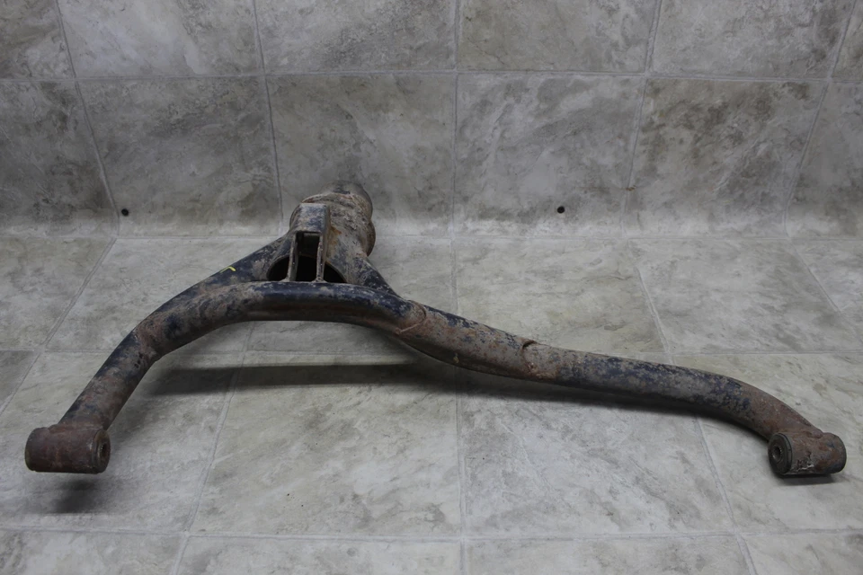 88-02 Suzuki Quadrunner 250 87-93 4wd controle traseiro esquerdo braço A 61100-19871-019 - Imagem 4 de 4