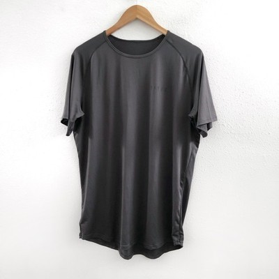 VIRUS Performance T-Shirt No Size Tag Check Measurements