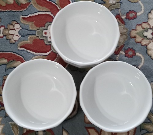 (3) PFALTZGRAFF USA 'Heritage White' 5⅝" CEREAL/SOUP BOWLS: 12-Sided Gloss White - Picture 15 of 17
