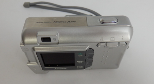 Fujifilm FinePix A340 4.0MP Retro Digital Camera – Case + 128MB xD Card –Working - Picture 5 of 9