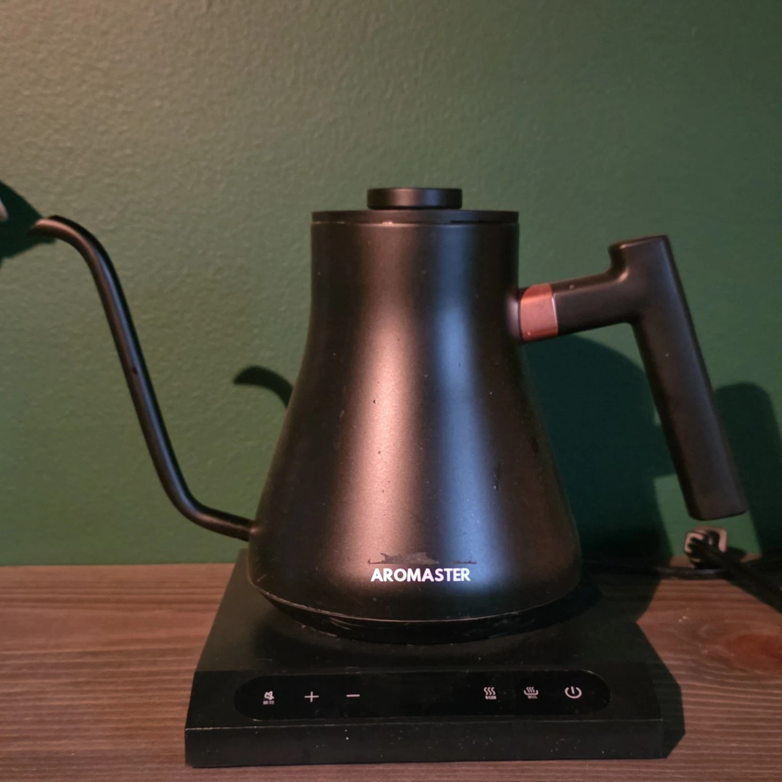AROMASTER SK-0903D Cordless Electric Kettle 0.9L 1200W Black Stainless Steel