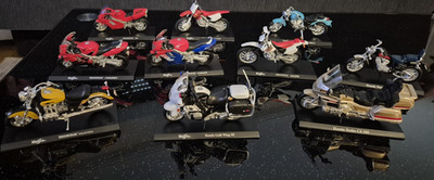 Maisto Honda Motorrad Modelle Sammlung Standmodell Kunststoff Metall 10 Stk