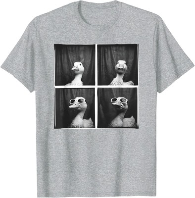Cute Duck In Sunglasses Quirky Farm Duckling Funny Unisex T-Shirt