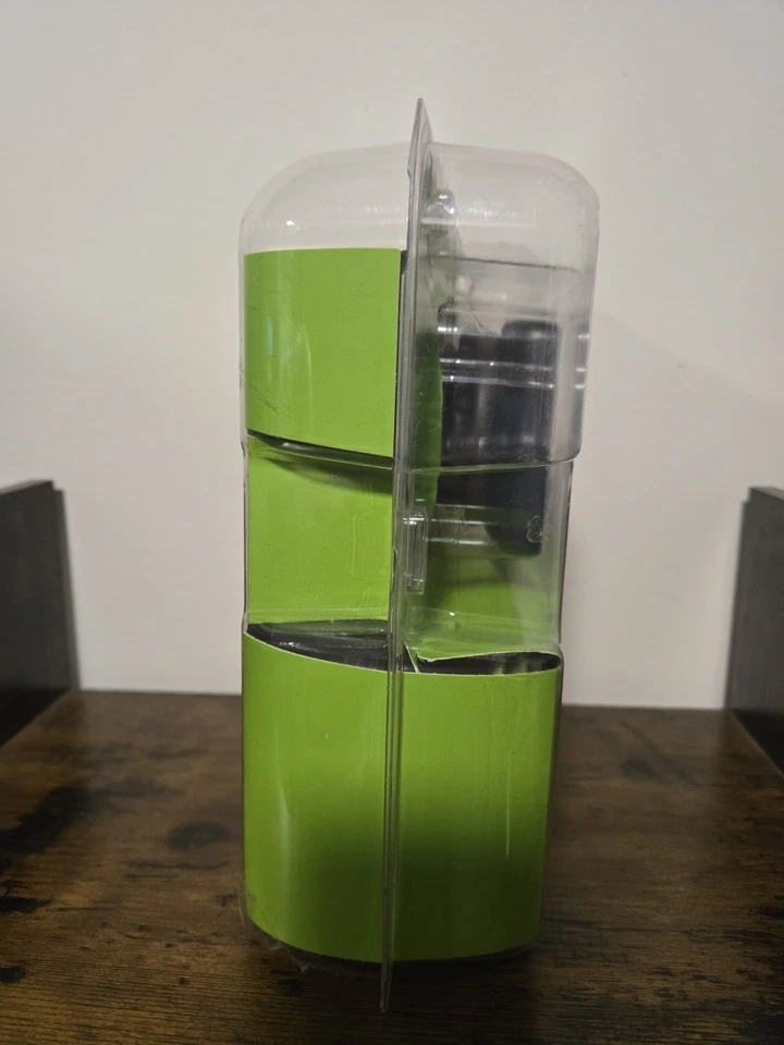 TomTom One 130S Text-to-speech GPS Navigation System Touchscreen New Sealed.vl07 - Image 2 of 4