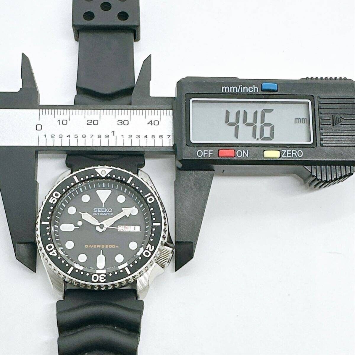SEIKO 7S26-0020 SKX007 Black Boy Divers Watch AT 200m From SEIKO 7S26-0020 SKX007 Black Boy Divers Watch AT 200m From