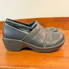 Born Clogs Women Size 7 Black Leather Slip On Heeled