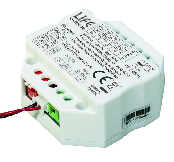 Dimmer LIFE 16.LT5PCSM: Crea l'Atmosfera Perfetta con LED RGBW