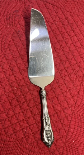 VINTAGE WALLACE ROSE POINT CAKE SERVER CUTTER STERLING SILVER GRAND SERVER HH