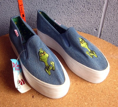 DR. SEUSS denim sk8 shoes Grinch Who Stole Christmas slip-ons NWT size 10 M