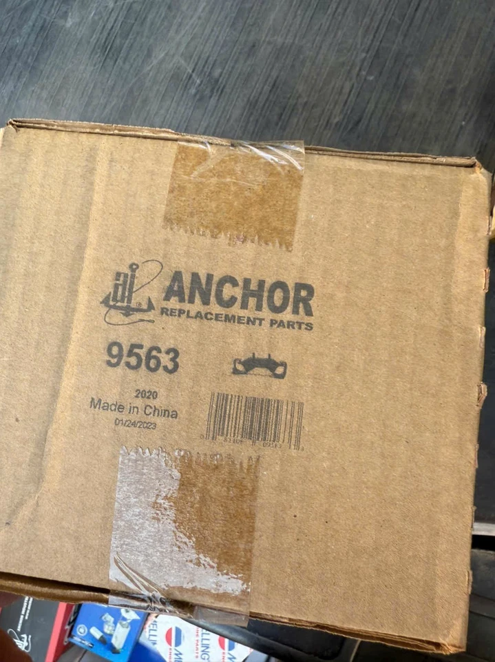 Montaje trasero de transmisión manual Anchor 9563 para modelos Saab Subaru 90-20 seleccionados Foto 2 de 2