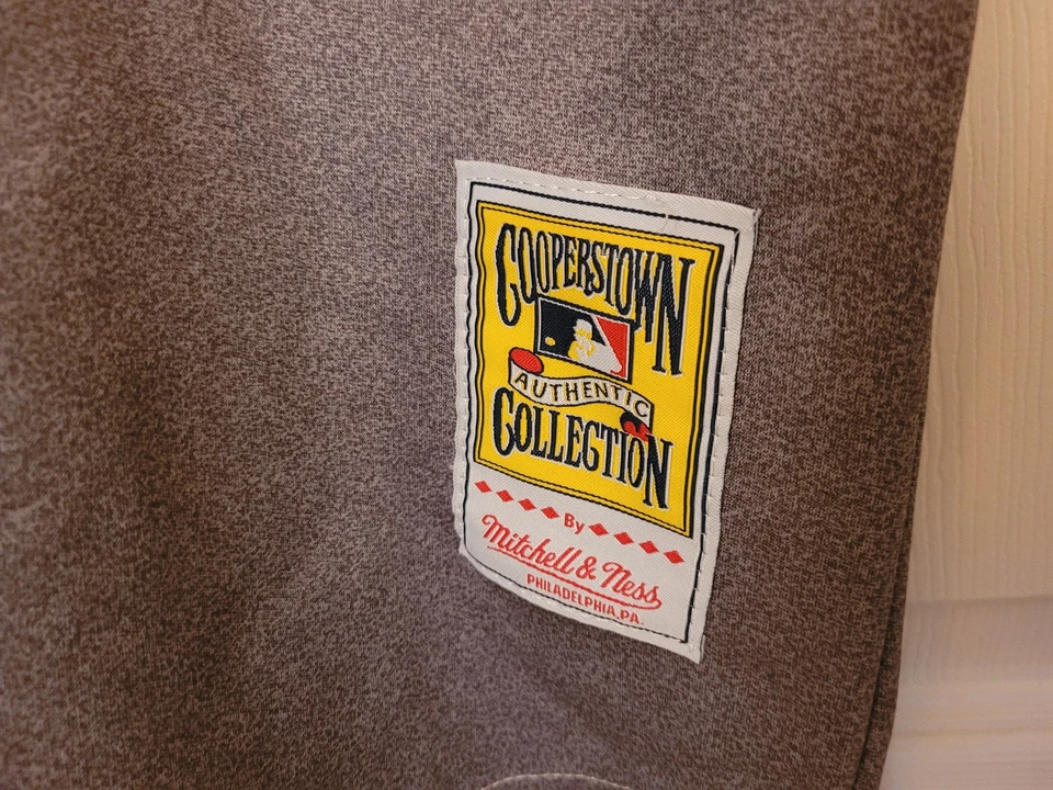 Mitchell & Ness 正品 1939 年波士顿红袜队 Ted Williams 球衣 52 码 — 第 4/4 张图片