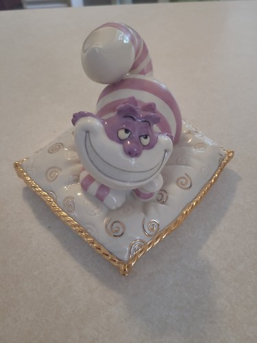 Lenox Disney Showcase Collection Alice in Wonderland Cheshire Cat