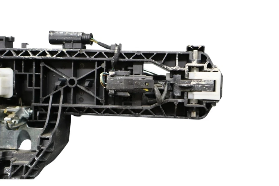 08-20 Mercedes W218 CLS550 Rear Left Side Exterior Door Handle Keyless Go OEM - Image 4 of 4