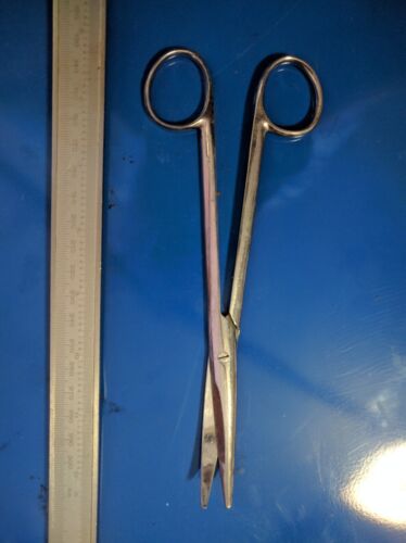 Surgical Bend jaws Scissors 190MM. ALLEN & RANBURY'S Stainless. - Afbeelding 1 van 1