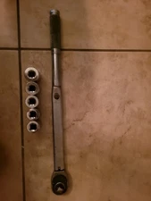 VINTAGE *PROTO TOOLS 6016 1/2" DRIVE TORQUE WRENCH AND BENCHTOP SOCKET LOT  1"  