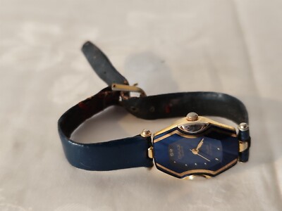 Aus einer Auflösung: tolle Omax Crystal Water Proof Armbanduhr