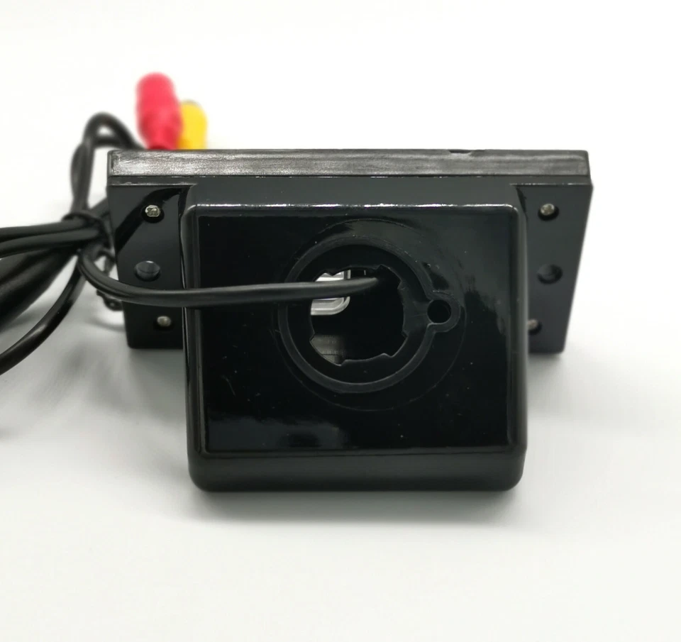 Car Reverse Camera For Hyundai H1 H-1 i800 iMax iLoad H300 H100 Grand Starex CCD - Image 2 of 4