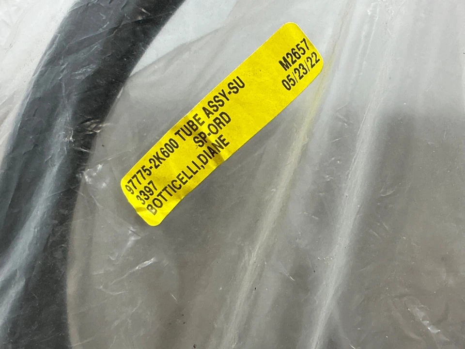 2012 2013 Kia Soul AC Suction Tube Liquid Line 97775-2K600 — 第 3/4 张图片