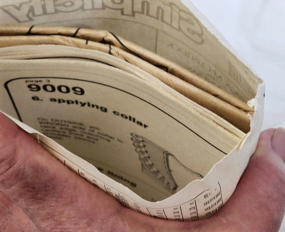 Gunne Sax Wedding Bridal dress pattern 9009 sz 10 US/38 EUR FF 1988 - Image 4 of 4