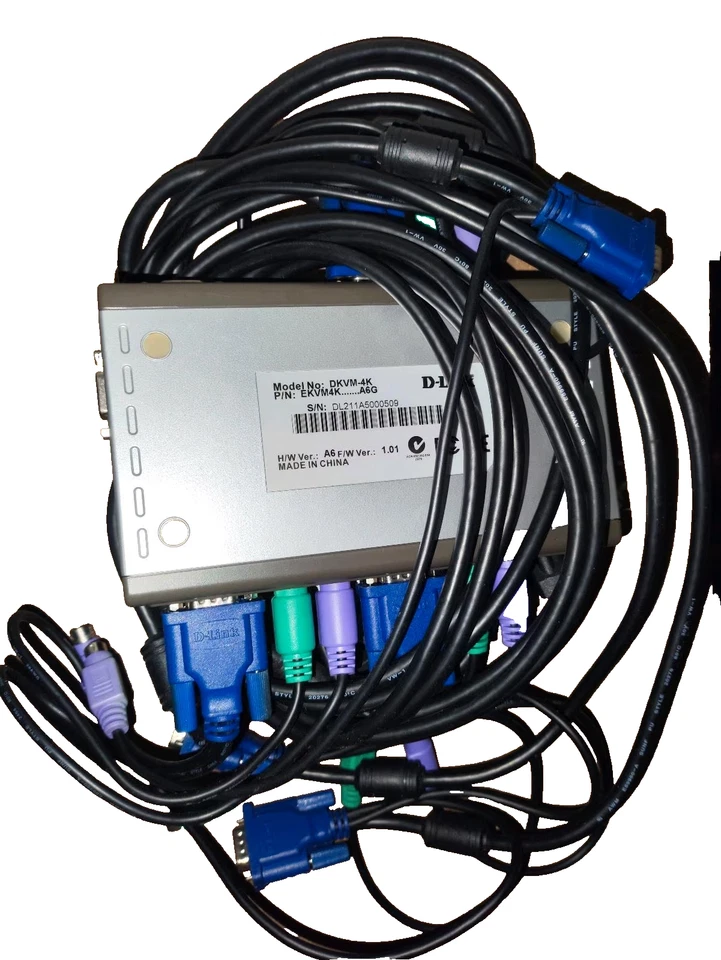 D-Link KVM-Switch DKVM-4K - 4-Port Profi PC-Umschalter DKVM4K - Bild 2 von 2