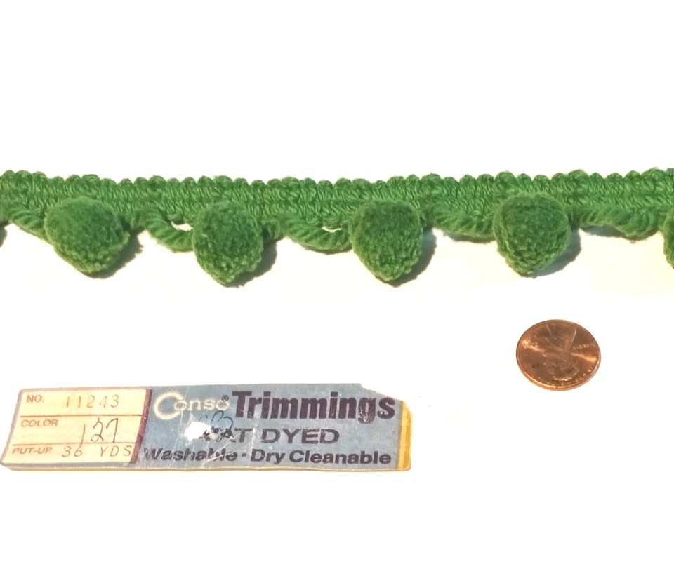 Pompones de colección con flecos de bola verde de 14 yardas tamaño centavo Foto 2 de 4