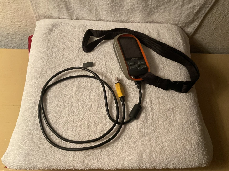 Magellan eXplorist 310 GPS Receiver Portable GPS -Strap and Charging Cable Only - Image 2 of 4