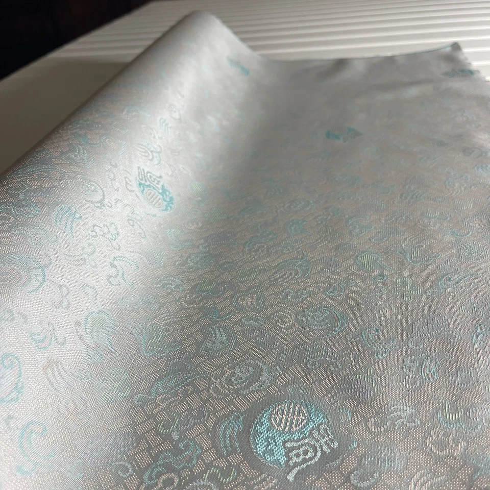 SILK MULTICOLOR FABRIC 6 Yards x 22 Inches Wide or 216 Inches x 22 Wide - Image 3 of 4