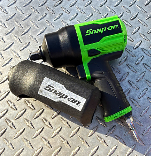 Snap-on PT850 Pneumatic 1/2 Air Impact Wrench Green/Black with Snap-on Boot