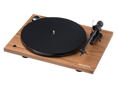 Pro-Ject Essential III RecordMaster Walnuss