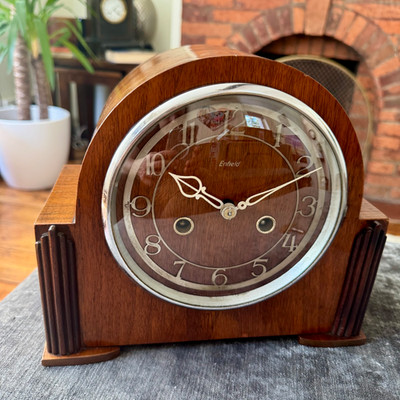 Vintage Enfield Kaminuhr Art Deco Gongschlag voll gewartet funktioniert