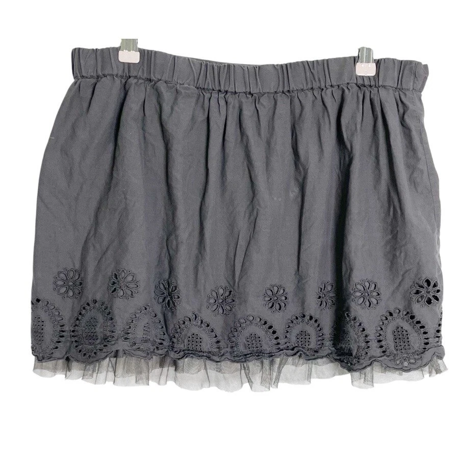 Aerie Tulle Trim  Eyelet Floral Gray Cotton Skirt Medium Fairy Whimsigoth - Image 2 of 2