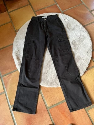 Pantalon noir jennyfer taille 34 très bon état coupe droite et large avec poches - Photo 1/4