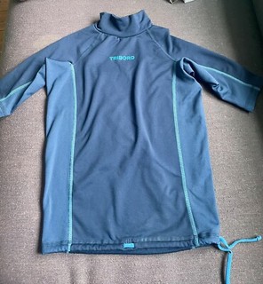 Child’s Navy With Mid Blue Sides Rash Vest UPF 50 Age 11 12 (?) TRIBORD