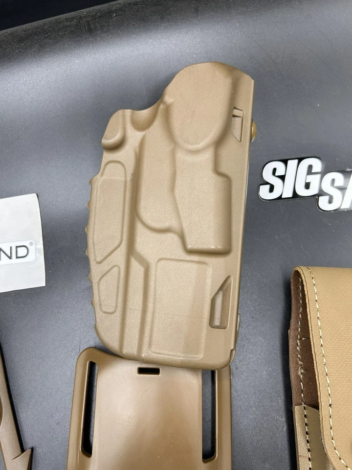 New Safariland Air Force Sig M18 P320 Modular Handgun Kit - Image 4 of 4