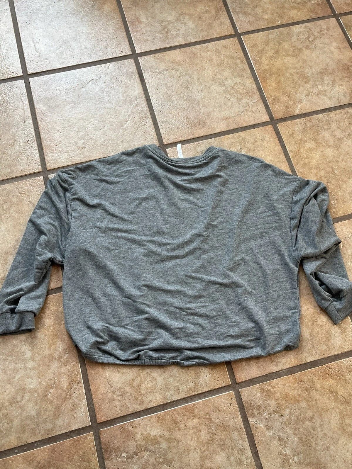 fabletics long sleeve greytop shirt