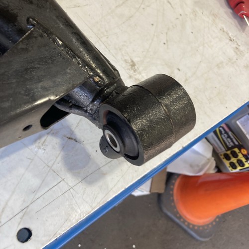 1988 - 1995 NEW OEM BMW E34 5 7 Series Trailing Arm Left Rear 33321137837 READ - Picture 3 of 9