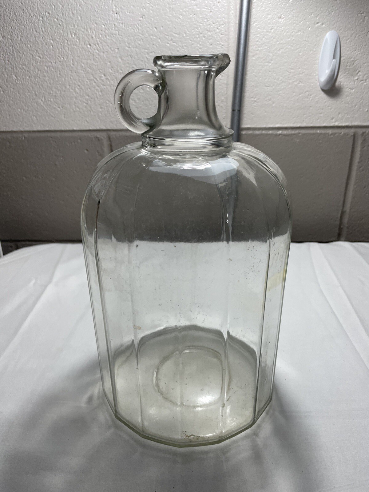 Vintage White House Vinegar Jug w Handle and Spout eBay