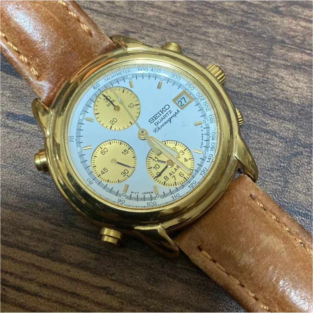Seiko Quartz Chronograph 7T32 6F90 Light Blue Dial Gold Bezel 35mm Vintage Rare