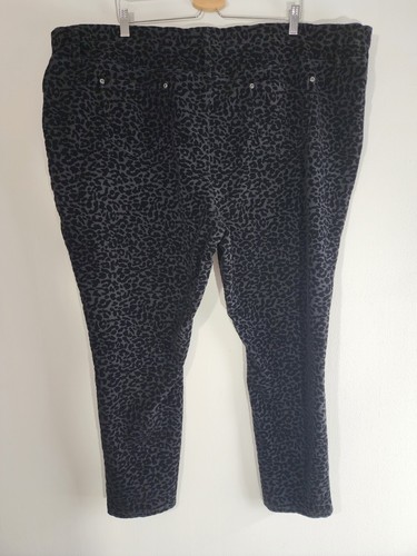 Size 4X 28W/30W Pants Terra & Sky Black Leggings Animal Leopard Print Velvet - Picture 3 of 7